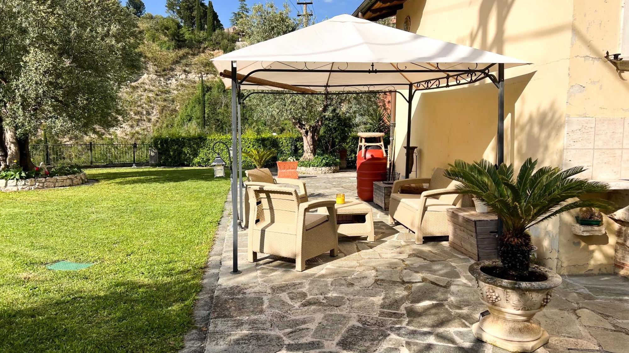 Appartamento Giardino Sul Fiume Ascoli Piceno Esterno foto